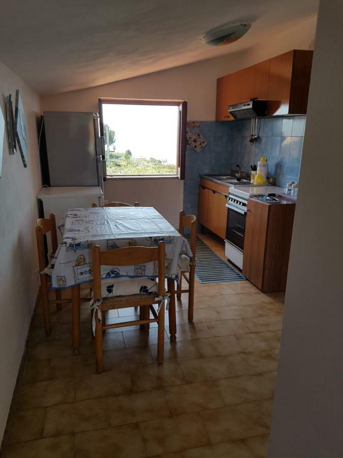 B&B Villa Sofa Capo Vaticano Buitenkant foto